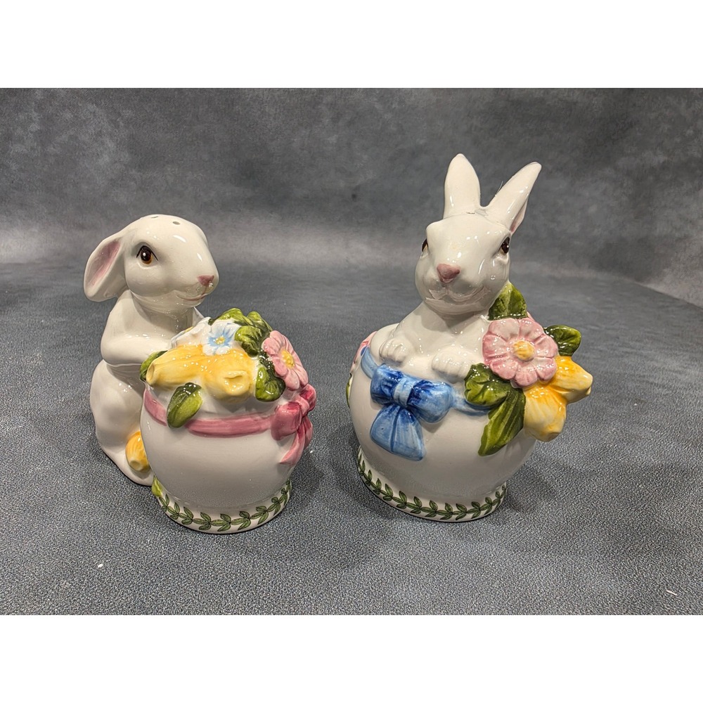 Portmeirion Botanic Garden Terrace Bunny Rabbit Salt and Pepper Shaker Set